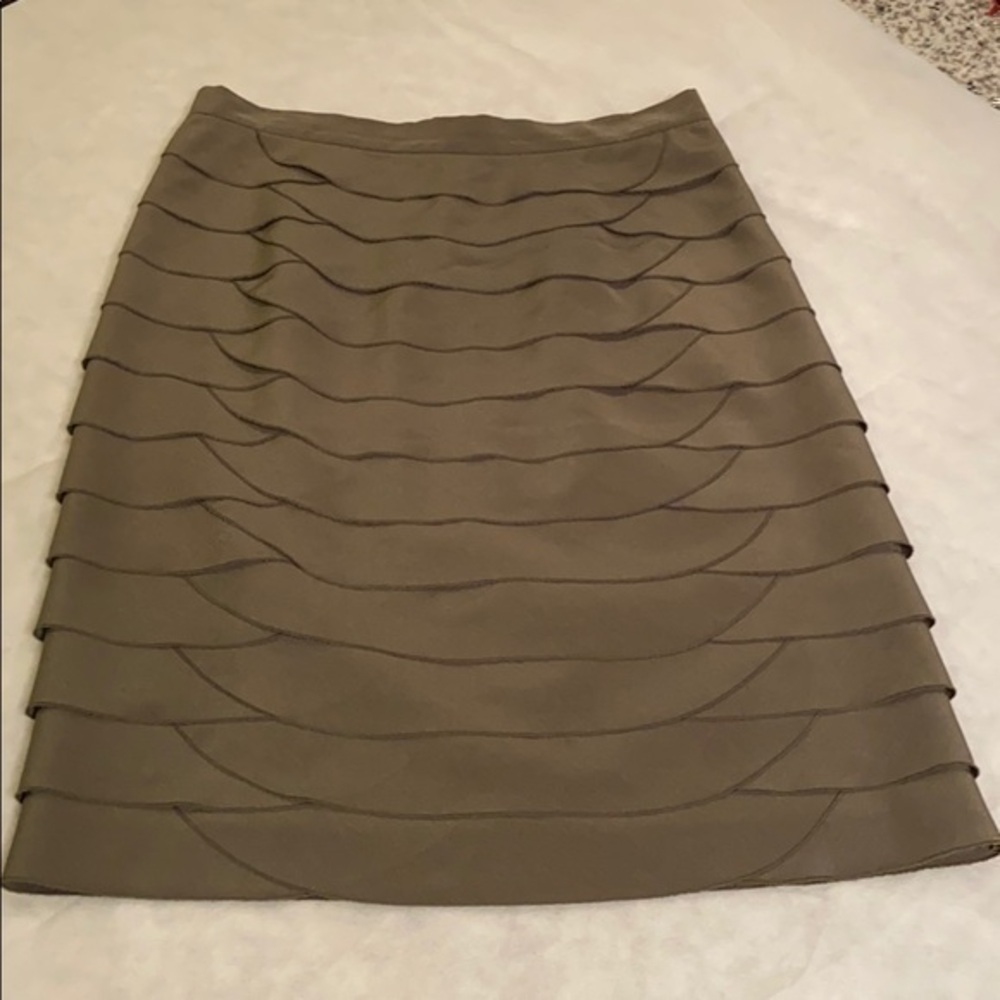 💥 GIANNI BINI RUFFLE GREEN SKIRT